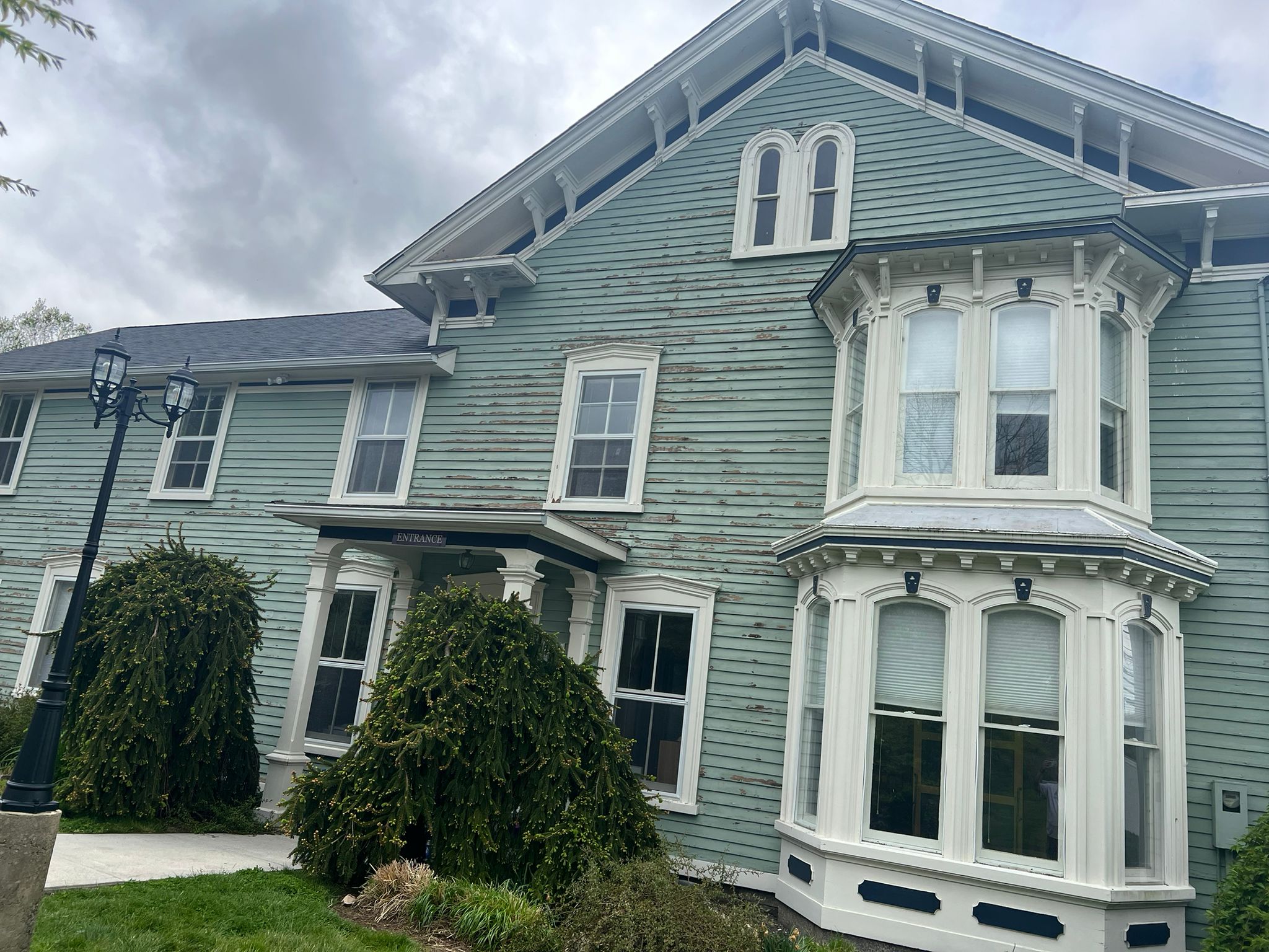 Exterior siding renovation, before by Rome Leite Home Improvement