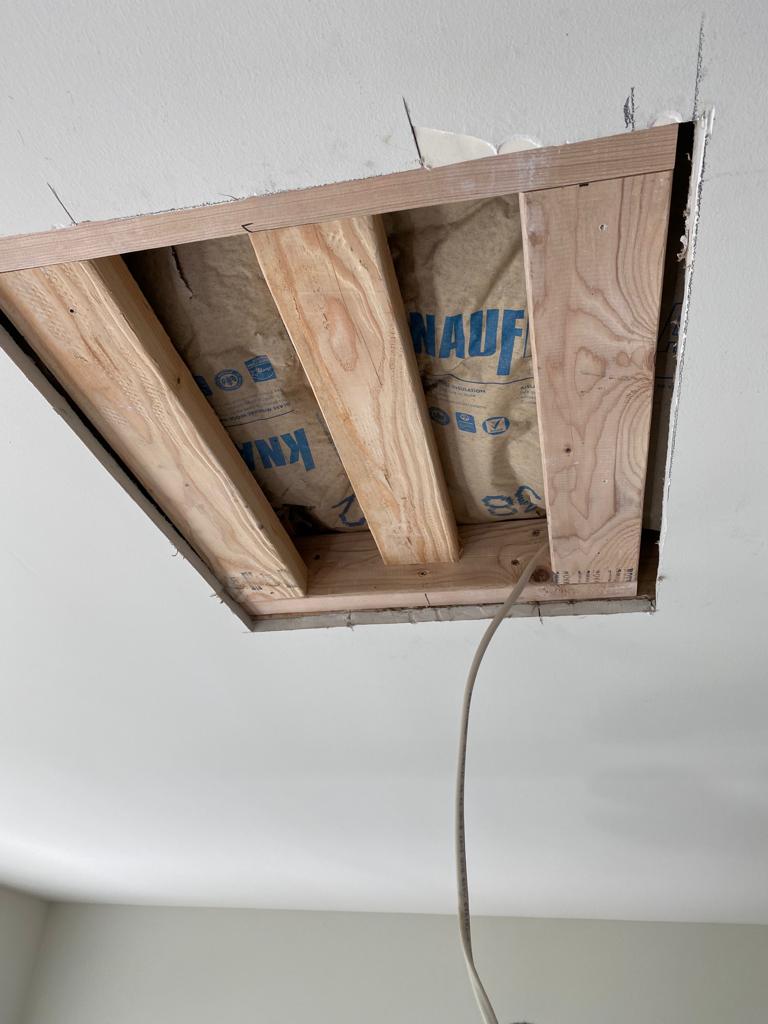 Ceiling drywall repair by Rome Leite Home Improvement